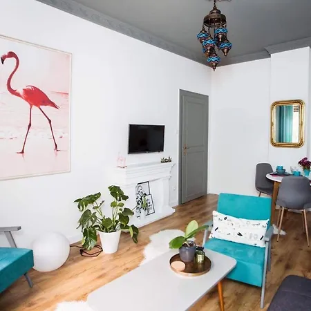 Apartment Flamingos ★ Free Parking ★ Center ★ *